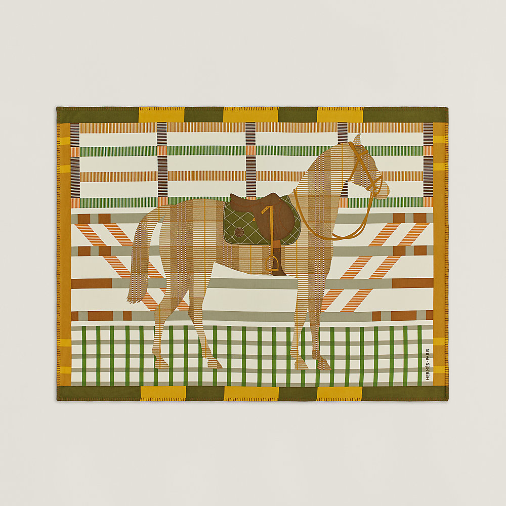 *ラグジュアリー空間を演出*【HERMES】Horse Box Shelf Cheval au Box blanket | Hermès Mainland China